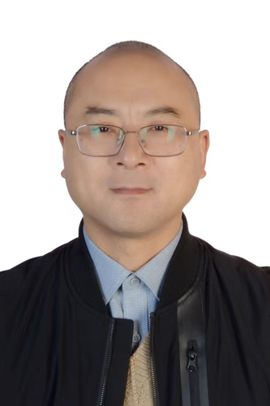 谢锐.jpg