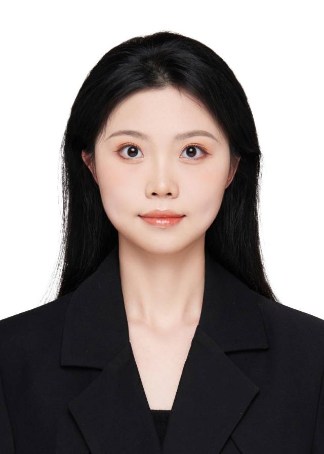 胡瑶_照片.jpg